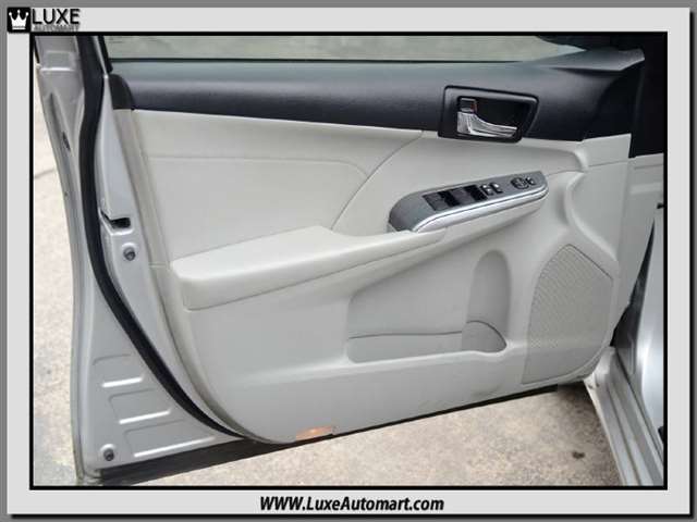 Toyota Camry 2014 photo 16